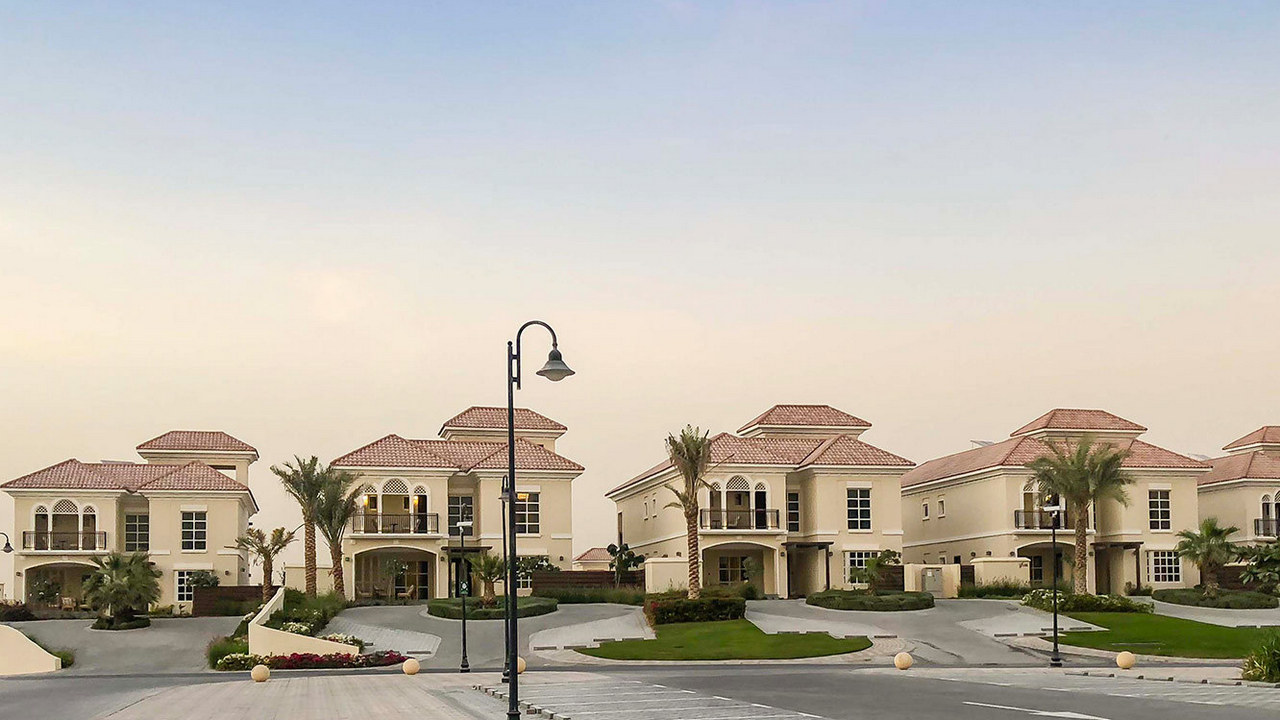 Купить квартиру в Dubai Land, Dubai, ОАЭ 1 комната, 81м2 № 27563 - фото 14