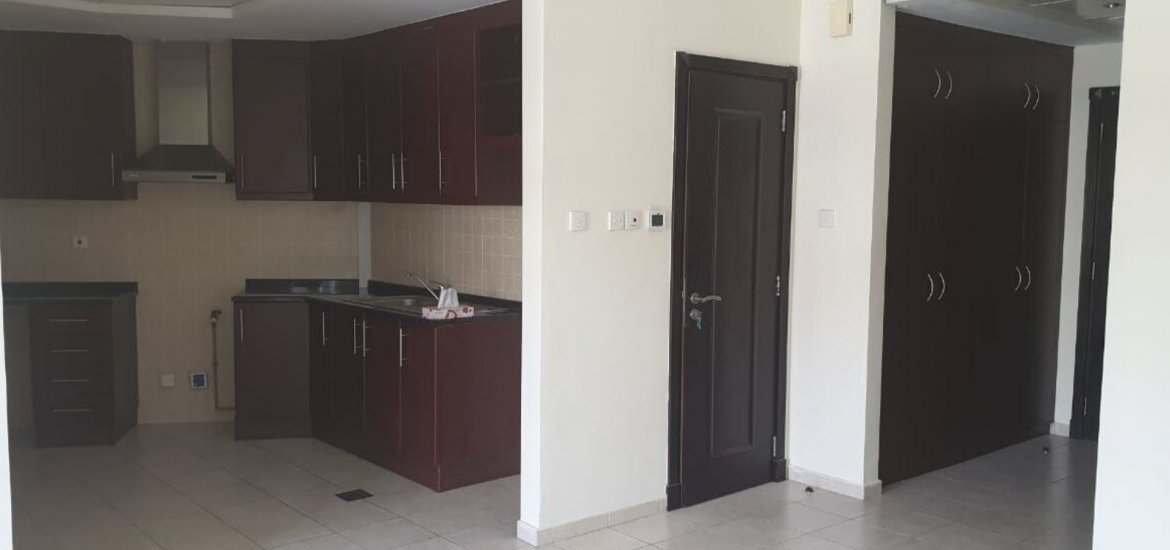 Apartment in Discovery Gardens, Dubai, UAE, 1 room, 45 sq.m. No. 25667 - 1